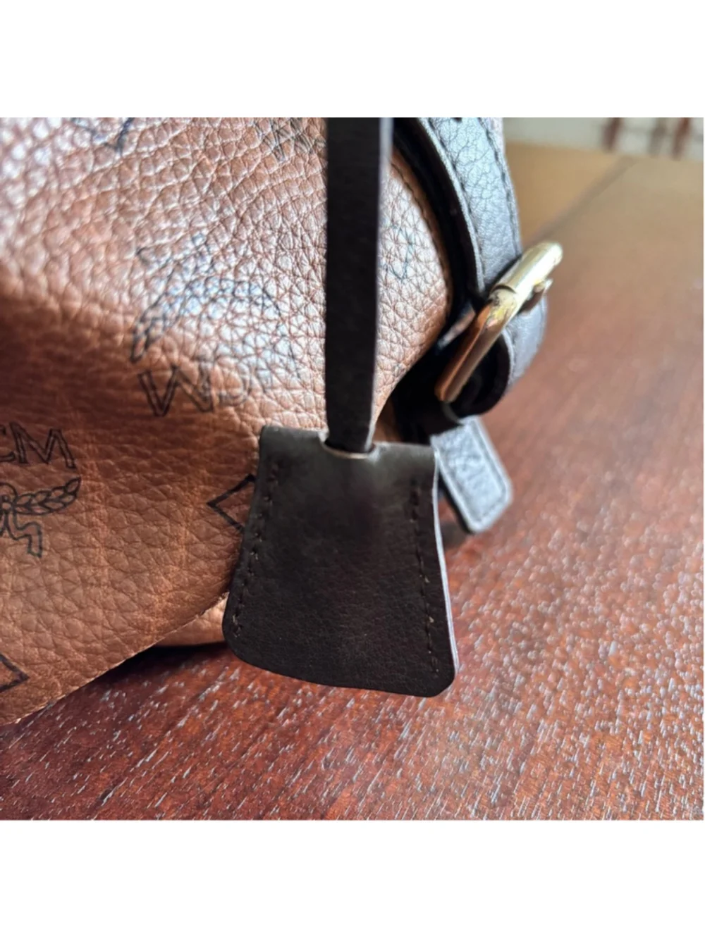 MCM RARE AUTHENTIC EUC VISETOS MONOGRAM CANVAS HOBO SHOULDER BAG HANGTAG & COA